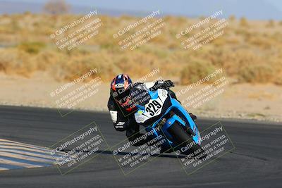 media/Apr-16-2022-CVMA (Sat) [[090b37c3ce]]/Race 15 500 Supersport-350 Supersport/